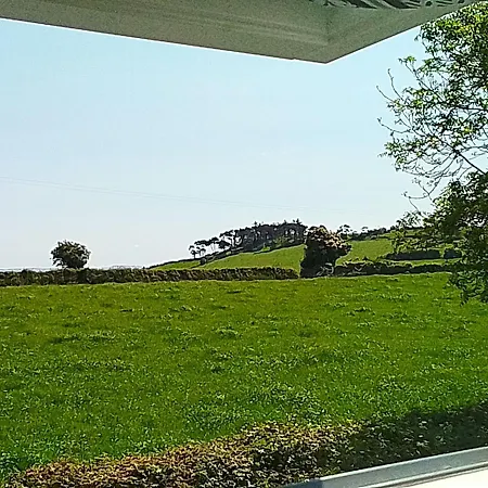 Апартаменты Lakeview Farm *