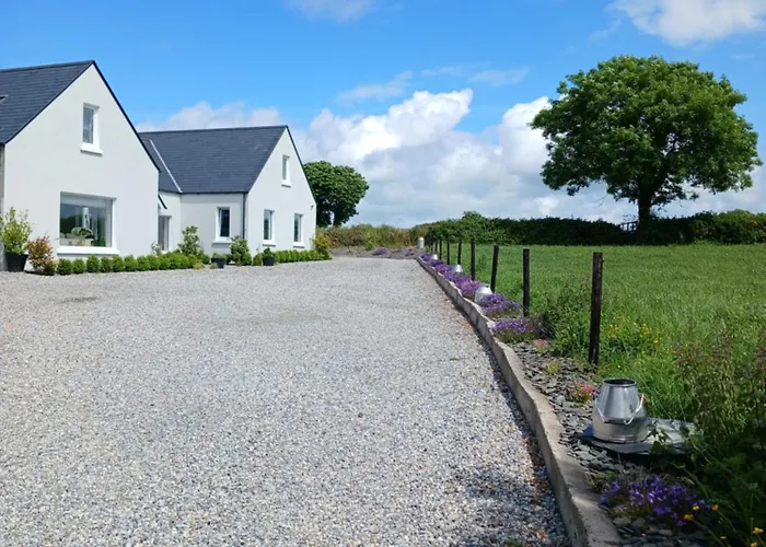 Lakeview Farm * Castletown (Tipperary)